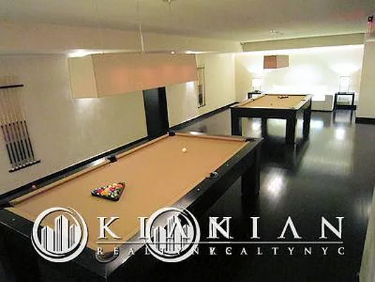 Rented by Kian Realty | media 38