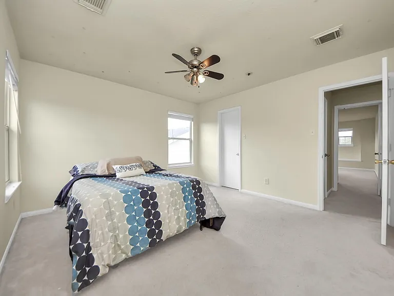 17006 Kemble Creek Dr — Photo 29
