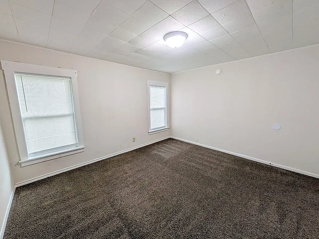 3 bed, 1188 sqft, $1,200 — Photo 4