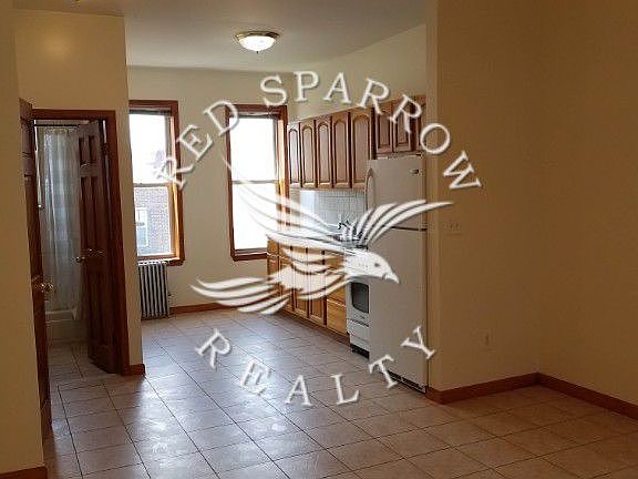 2nd image of 3028 44th St APT 3R