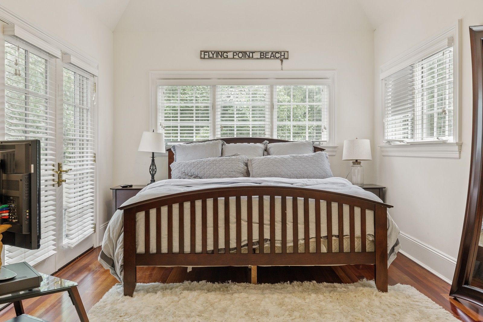  ON SUITE BEDROOM WITH BALCONY