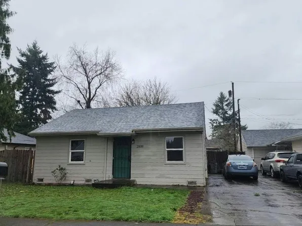 2808 E 26th St, Vancouver, WA 98661