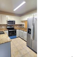 205 Draw Bridge Ln #205, Valrico, FL 33594