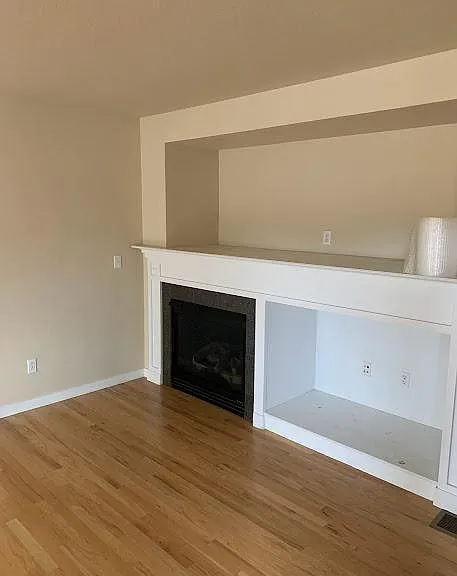 518 Homestead St — Photo 9