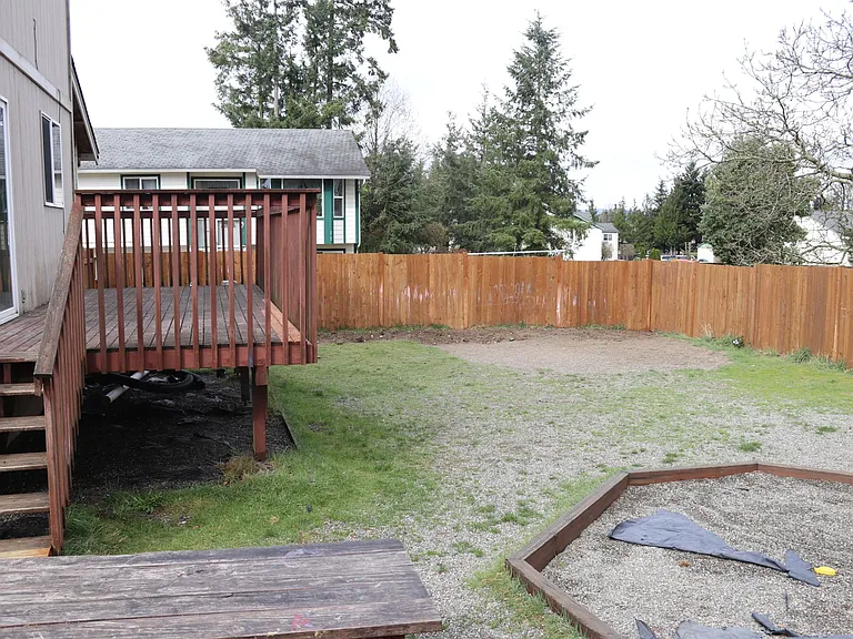 2157 SE Galeel Ct — Photo 8