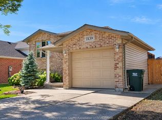 2159 McKay Ave, Windsor, ON N9B3X4