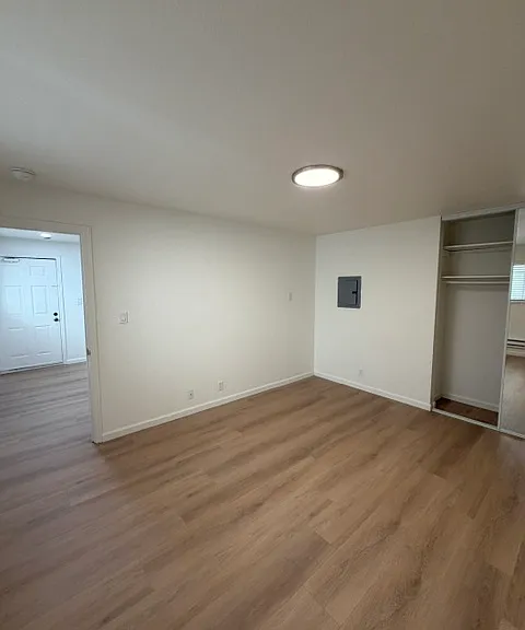 5763 Mission St #2 — Photo 17