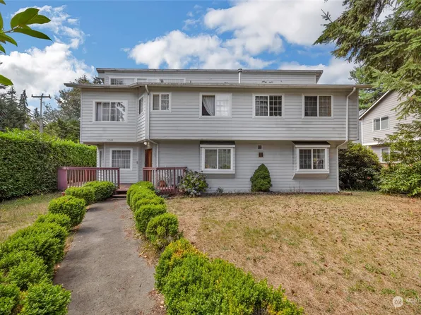 15503 Greenwood Avenue N, Shoreline, WA 98133
