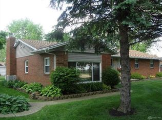 4224 Cherry Grove Rd, Jamestown, OH 45385