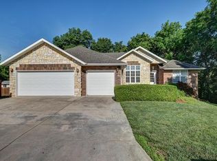 901 E Ridge Ct, Ozark, MO 65721