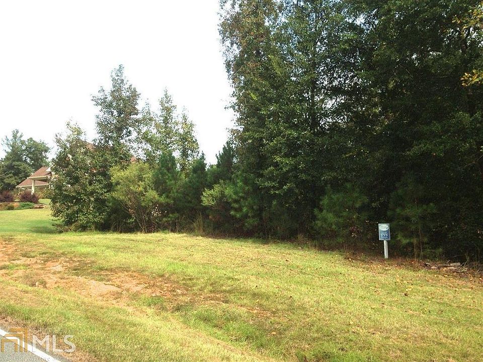 2nd image of 108 Tee Dr