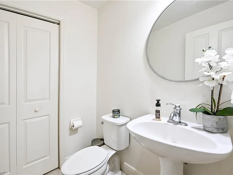 3505 Avion Woods Ct #904 — Photo 17