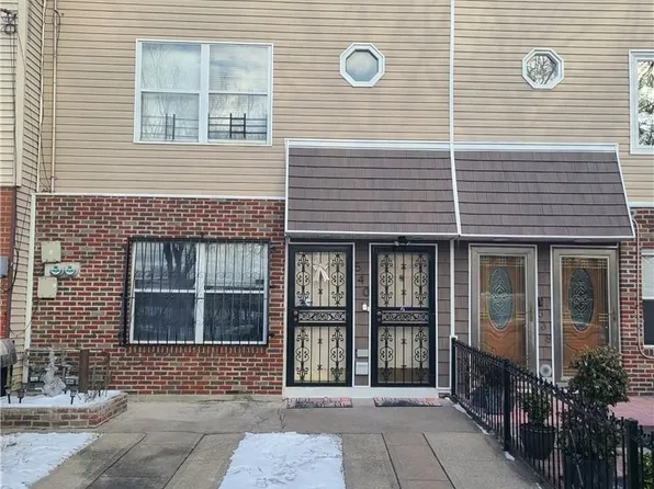 540 Pugsley Avenue, Bronx, NY 10473