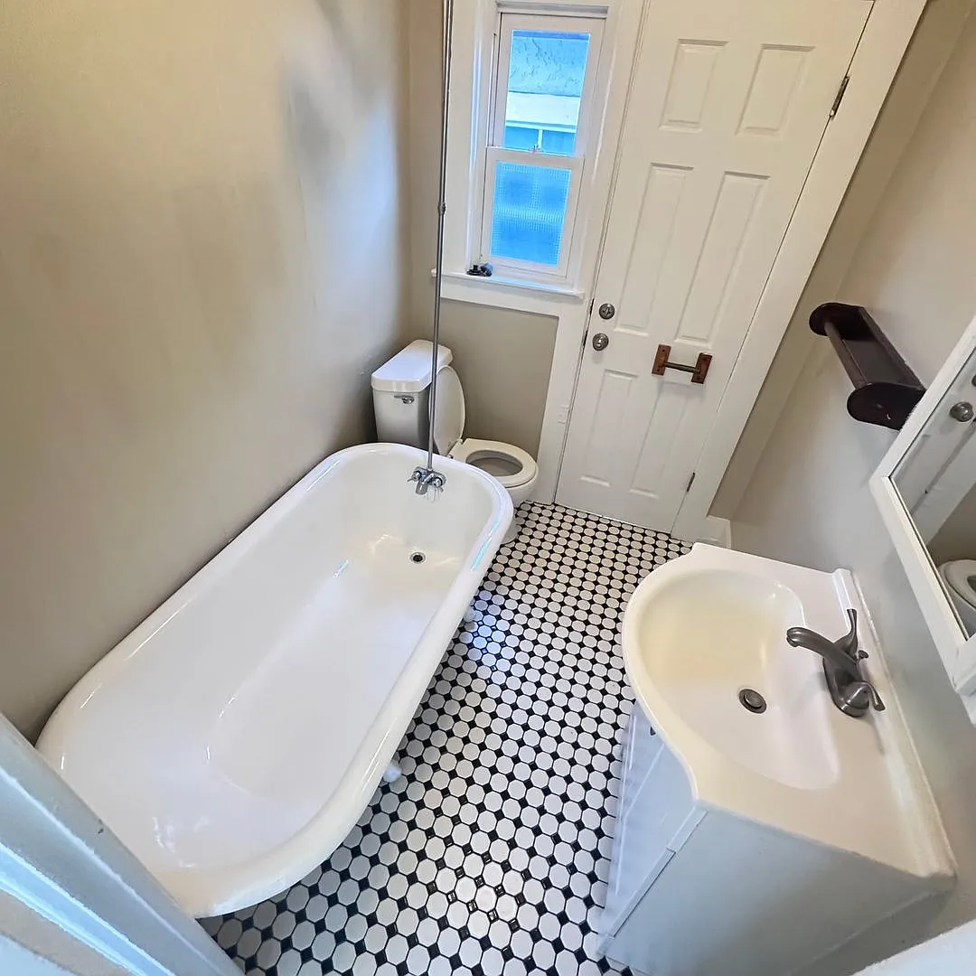 45 Paloma Ave. — Photo 3