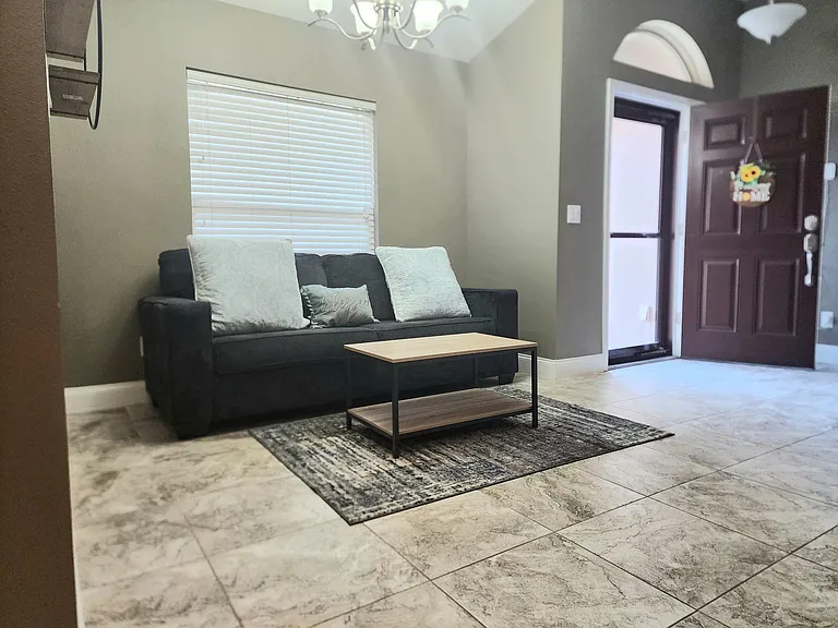 8529 SE 158th Pl — Photo 4
