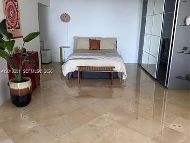 5750 Collins Ave #9K — Photo 4