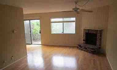 4th image of 7115 Brentwood Ln