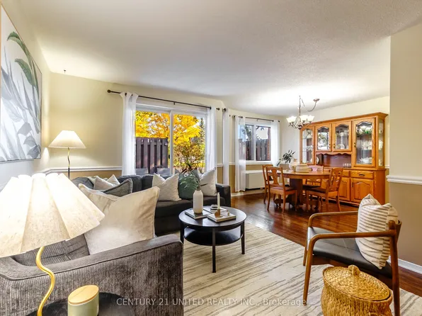 36 Champlain Cres #15, Peterborough, ON K9L 1T1