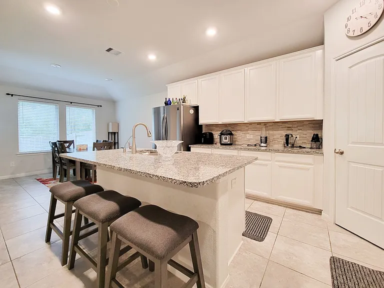 6523 Fiddlewood Thicket Ln — Photo 6