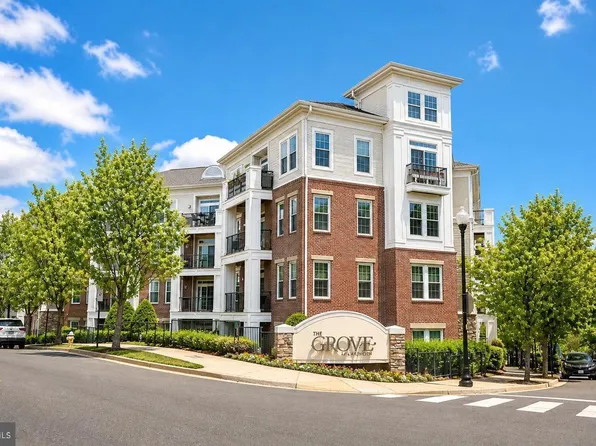 2055 26th St S #5-B06, Arlington, VA 22206