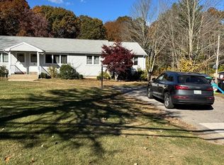 66 Green St #66, Foxboro, MA 02035