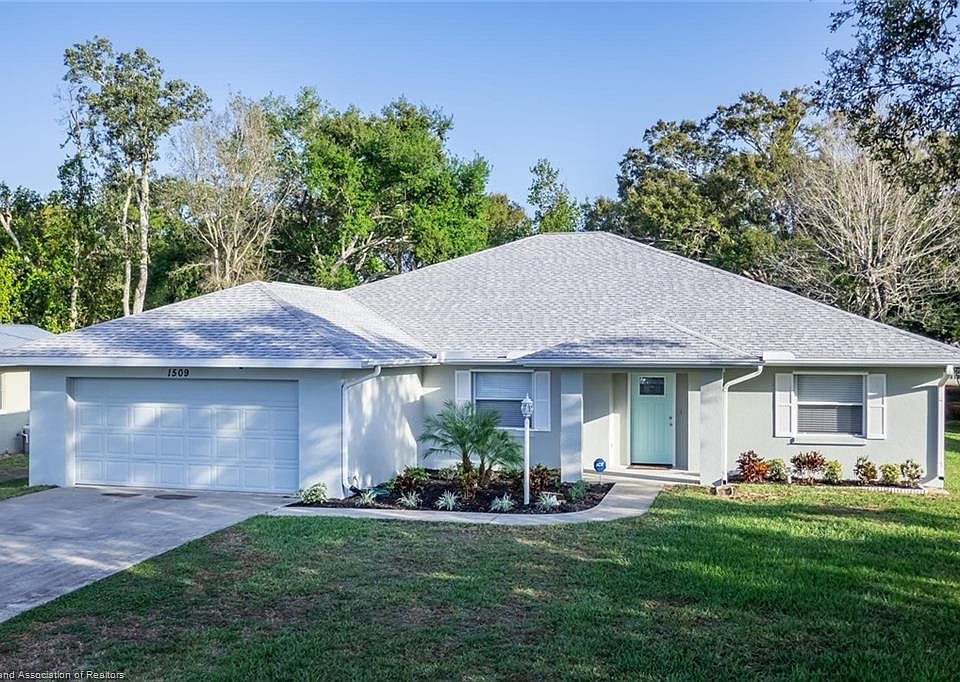 1st image of 1509 Lake Clay Dr
