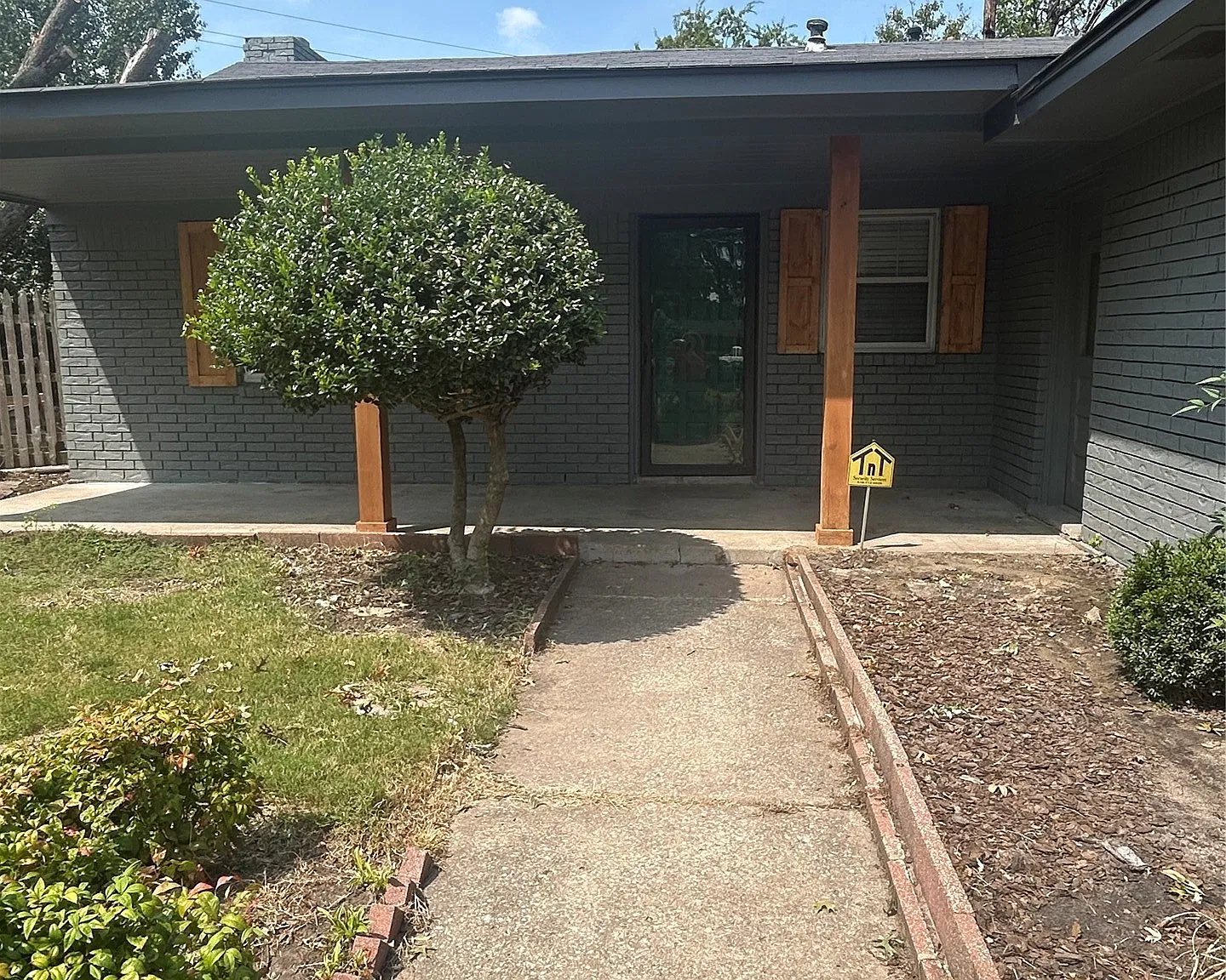 3 bed, 2.0 bath, 2012 sqft, $1,650 — Photo 4