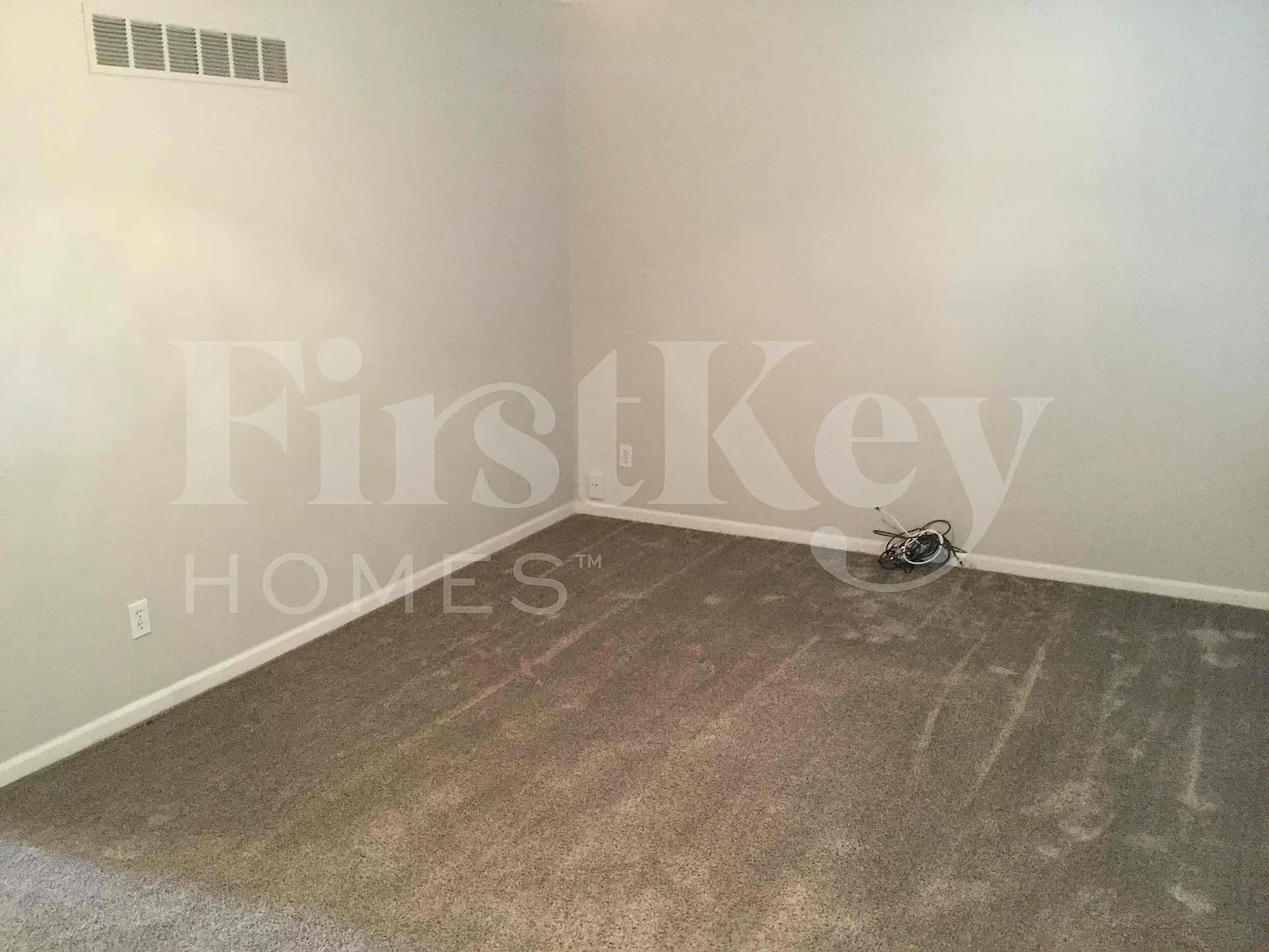 3 bed, 2.0 bath, 1490 sqft, $1,895 — Photo 3
