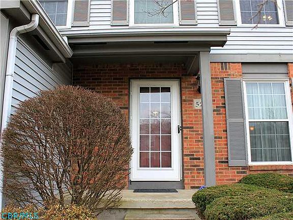 2nd image of 527 Springwood Lake Dr