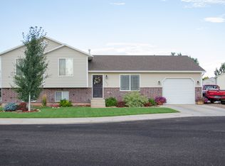 1263 Fir Ave, Roosevelt, UT 84066
