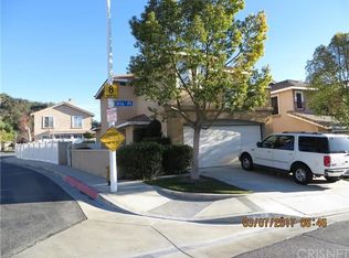 27647 Iris Pl, Castaic, CA 91384