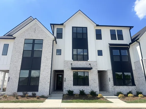 2088 Conductor Ln, Thompsons Station, TN 37179