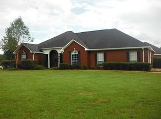 1950 Smith Rd, Walnut Grove, MS 39189