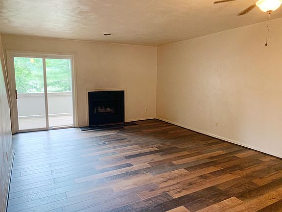 5th image of 7217 Woods Crossing Dr
