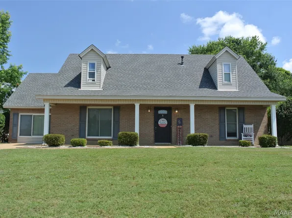 1813 Autumn Ct E, Prattville, AL 36066