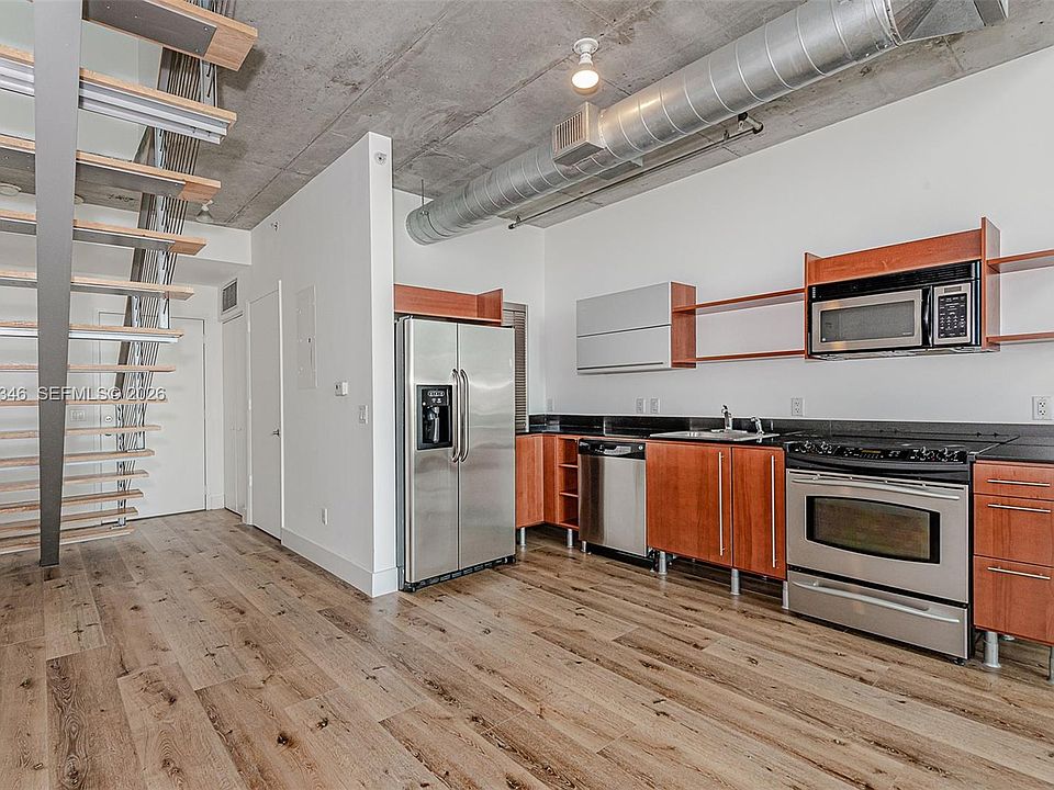 1st image of 690 SW 1st Ct APT 1007