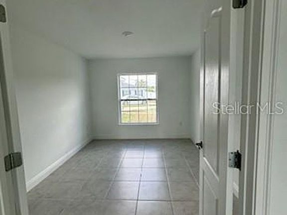 2nd image of 420 Bloomfield Dr