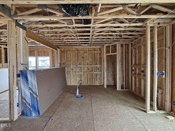 3rd image of 151 Alice Trace Pl #6