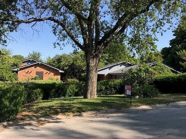 1st image of 7620 Skylake Dr