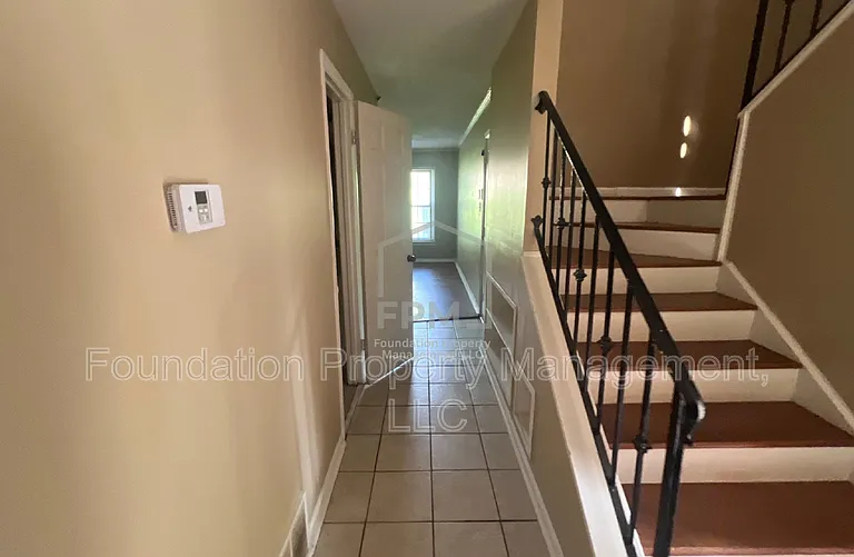 3656 Haughton Ln #2 — Photo 8