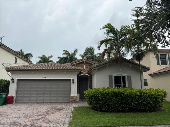 10501 SW 224th Ter, Miami, FL 33190