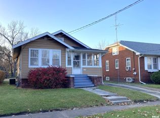 652 W Grove St, Galesburg, IL