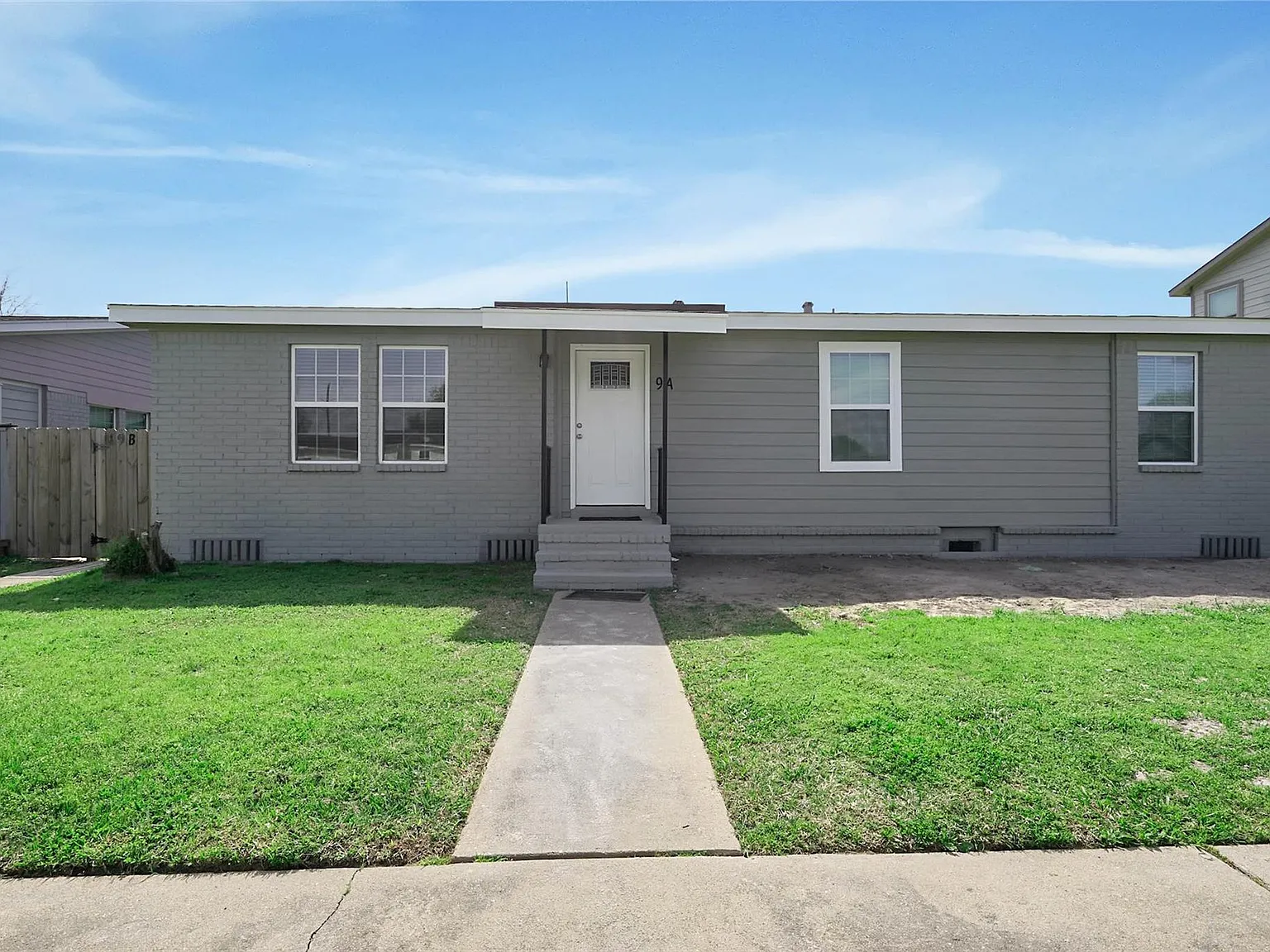 3 bed, 2.0 bath, 1344 sqft, $1,750 — Photo 1