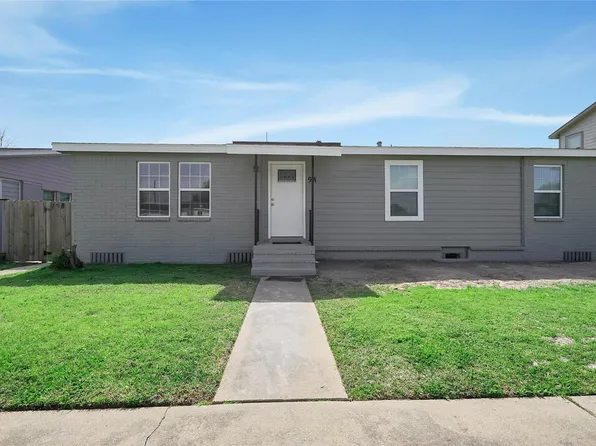 9 Becca Ct Unit A, Brookshire, TX 77423