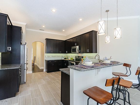 2nd image of 13723 Alesbury Ct