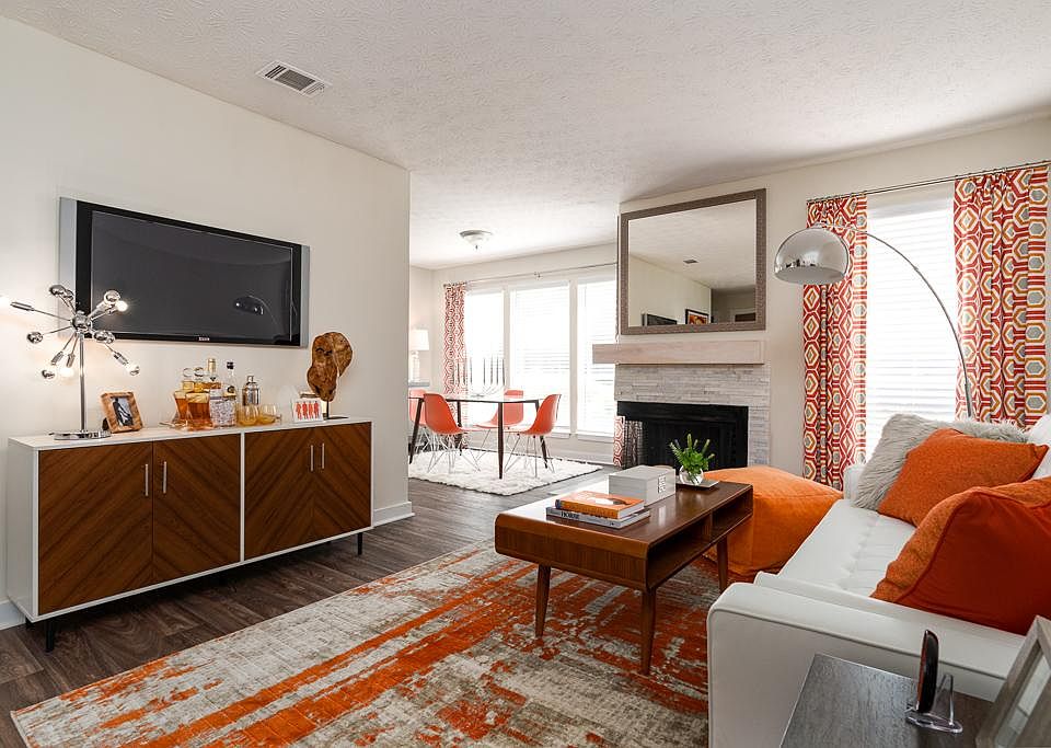 Equinox at Knight Apartment Rentals with Virtual tours Fayetteville