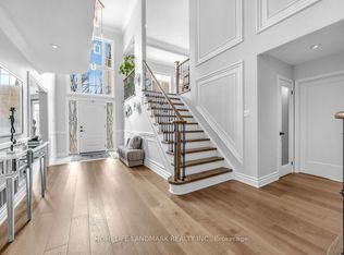 1098 Secretariate Rd, Newmarket, ON L3X 1M3