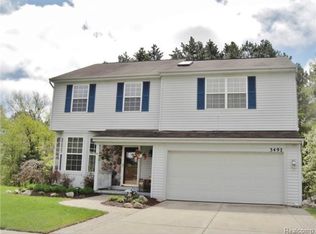 3492 Herrington Dr, Holly, MI