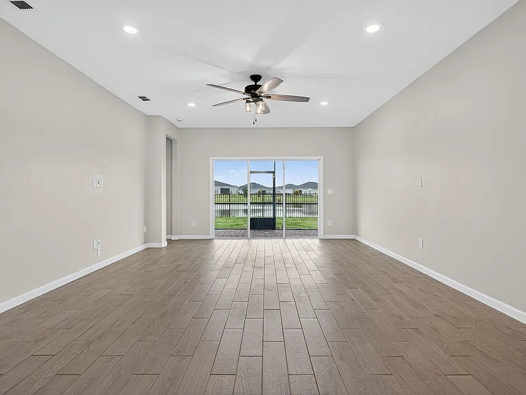 2618 Seasons Rd — Photo 13
