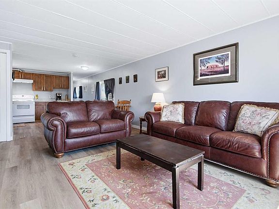 5th image of 5344 76th St #46